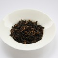 golden schwarzer tee aus nepal