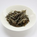 weißer tee aus nepal